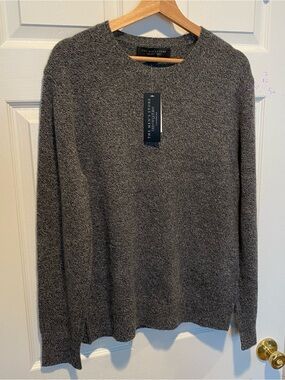 Men’s Store at Bloomingdale’s 100% Cashmere Sweater Charcoal Heather Fits M NWT
